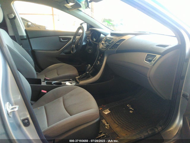 Hyundai Elantra 2016 5NPDH4AE4GH699545 Image 17