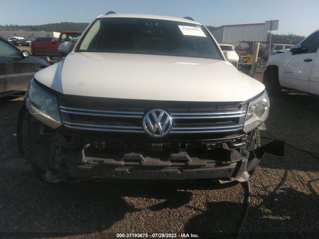 WVGBV7AX6HK025916 Volkswagen TIGUAN