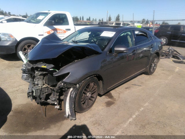JTHBK1GG7F2153112 Lexus ES 350