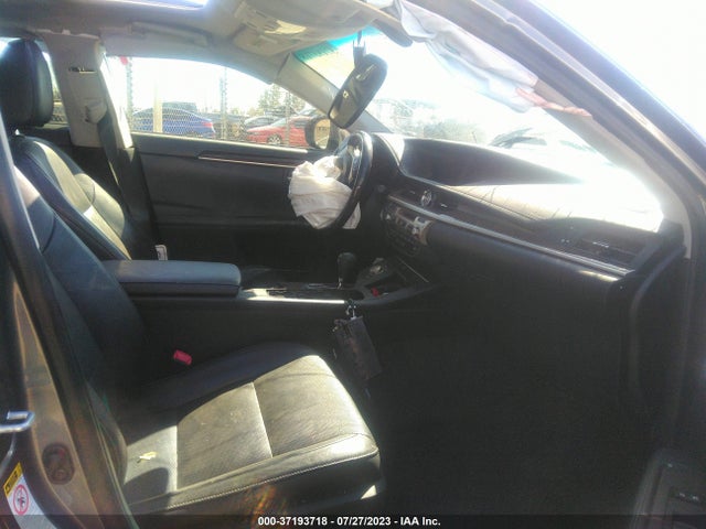 JTHBK1GG7F2153112 Lexus ES 350
