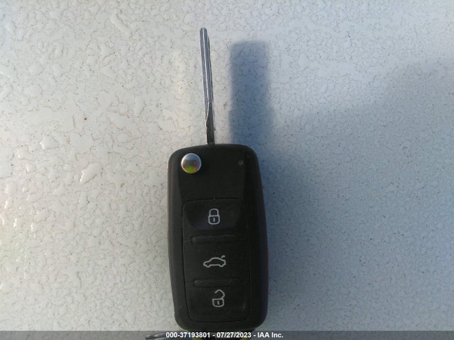 3VWD17AJXEM274726 Volkswagen Jetta Sedan Se