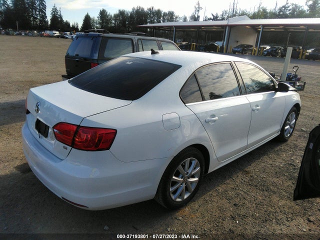 3VWD17AJXEM274726 Volkswagen Jetta Sedan Se