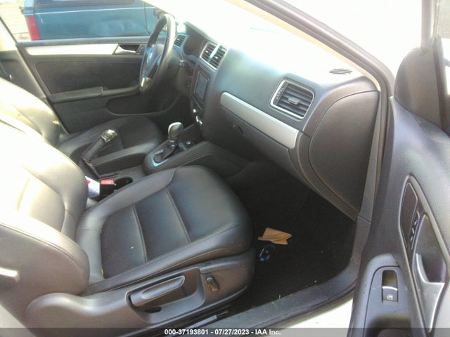 3VWD17AJXEM274726 Volkswagen Jetta Sedan Se