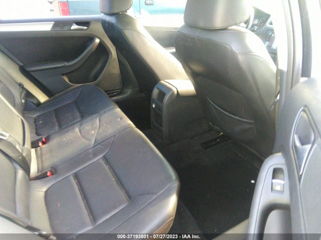 3VWD17AJXEM274726 Volkswagen Jetta Sedan Se