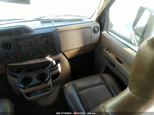 2018 Ford E-Series, VIN: 1FDXE4FS4JDC40271