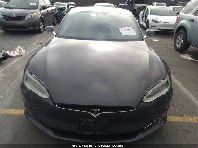 Tesla Model S 75d/100d/p100d 2018 5YJSA1E2XJF292118 Image 3