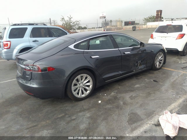Tesla Model S 75d/100d/p100d 2018 5YJSA1E2XJF292118 Image 11
