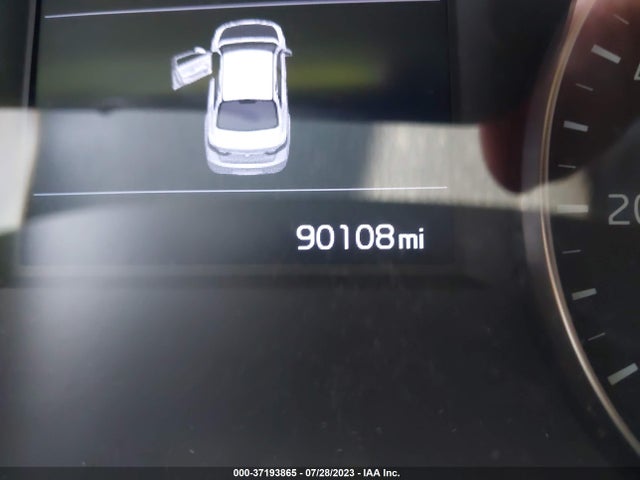 2018 Kia Cadenza, VIN: KNALC4J1XJ5097289