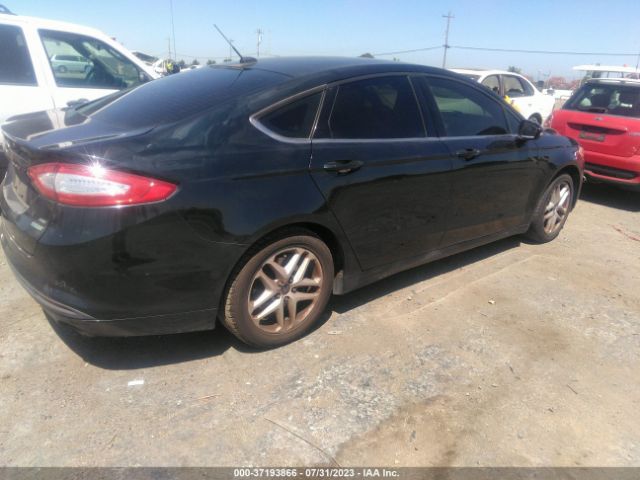 3FA6P0HD3ER272374 Ford FUSION SE