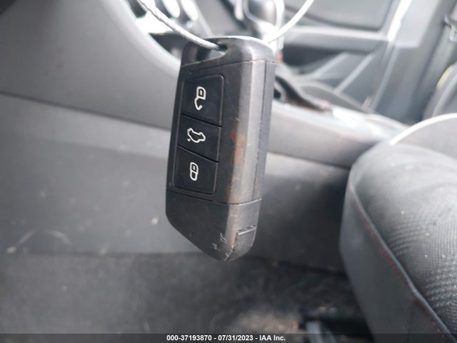Продажа на аукционе авто 2019 Volkswagen Jetta Gli S, vin: 3VW6T7BU0KM267341, номер лота: 37193870