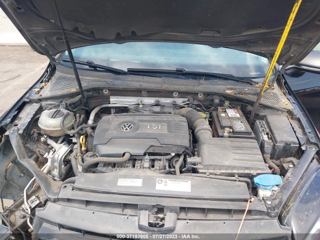3VW217AU2GM038267 Volkswagen Golf Tsi S W/sunroof