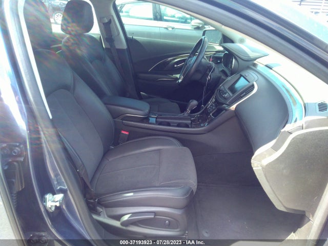 1G4GA5G31FF328862 Buick Lacrosse Base