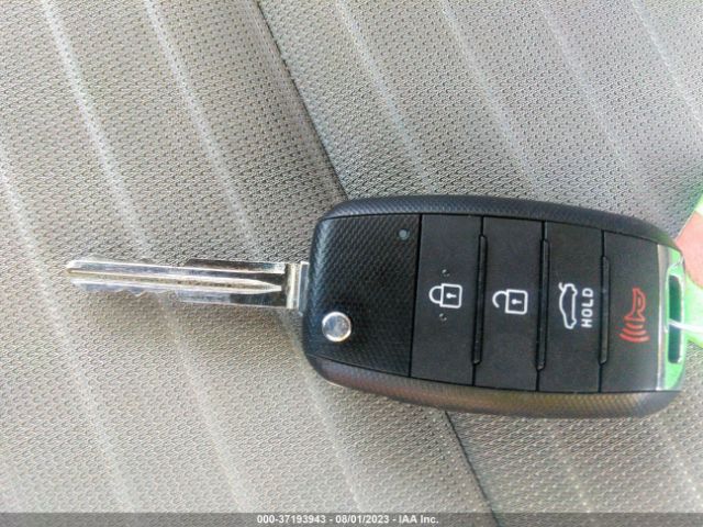 KNAFX4A86E5184000 KIA FORTE EX