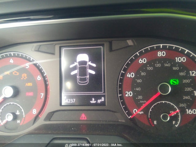3VWC57BU3KM141326 Volkswagen Jetta S/se/r-line