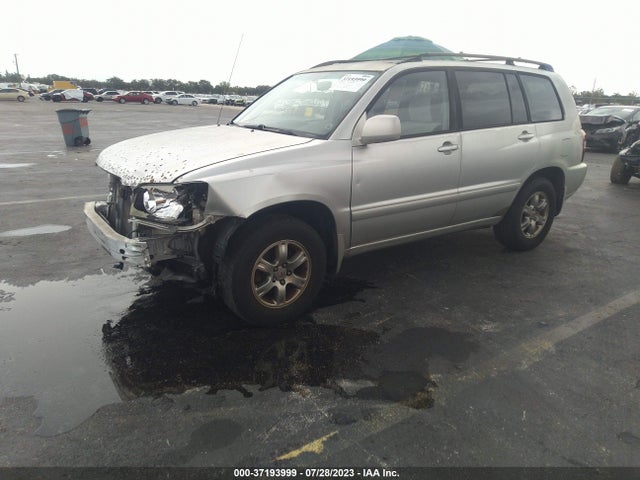 2005 TOYOTA HIGHLANDER VIN: JTEGD21AX50127847