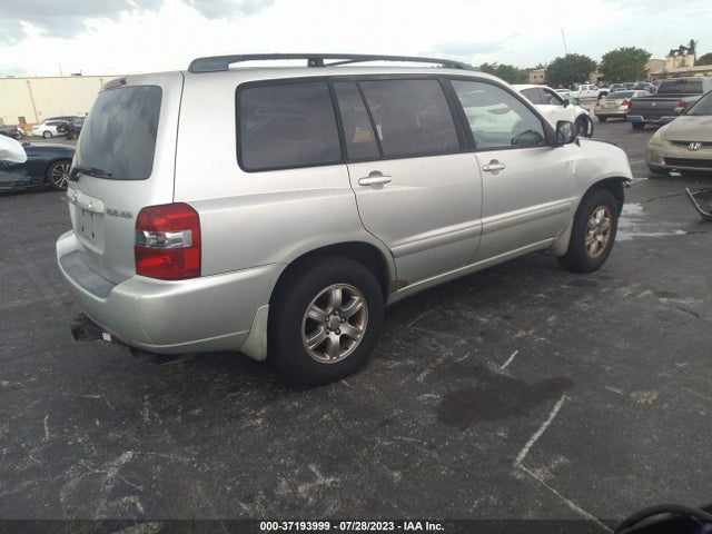 2005 TOYOTA HIGHLANDER VIN: JTEGD21AX50127847