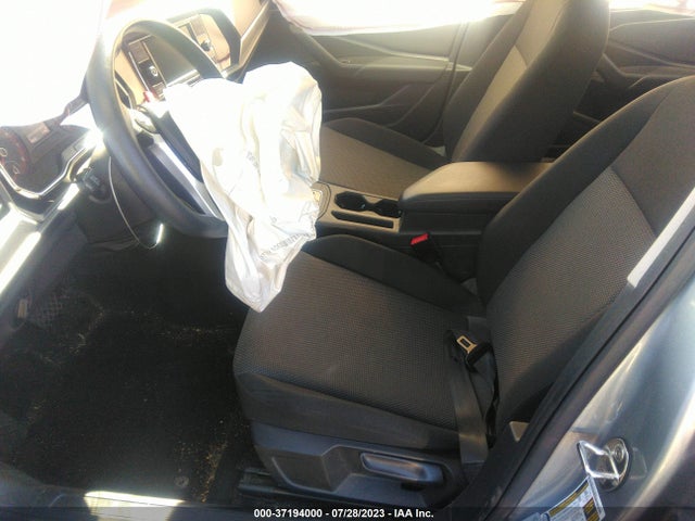 3VWC57BU8KM234536 Volkswagen Jetta S/se/r-line