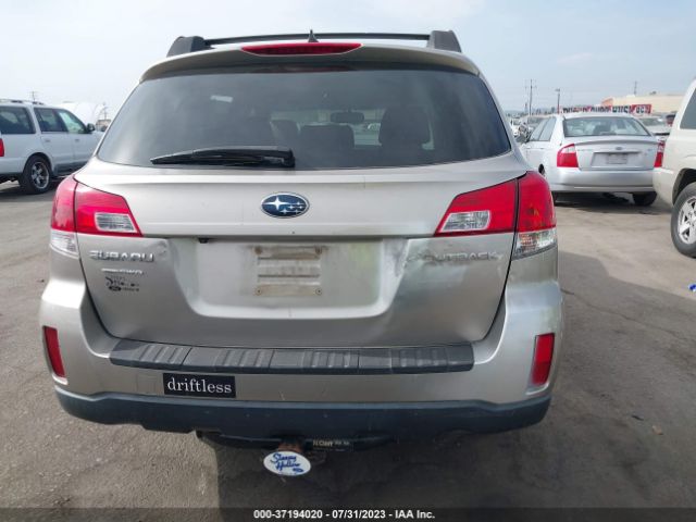 4S4BRCLC6E3218127 Subaru Outback 2.5i Limited