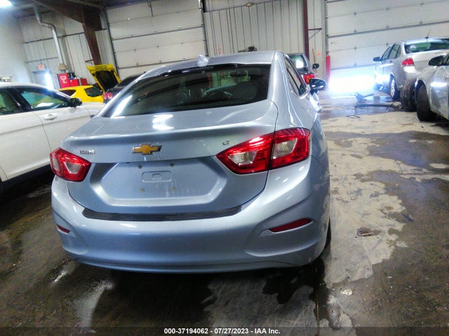 Chevrolet CRUZE LT 2018 1G1BE5SM9J7152707 Image 16