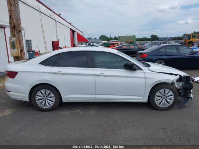 3VWN57BU3KM114913 Volkswagen Jetta 1.4t S