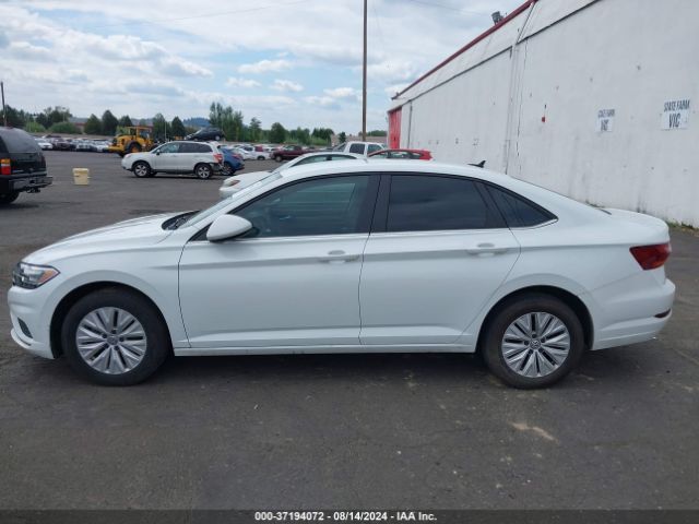 3VWN57BU3KM114913 Volkswagen Jetta 1.4t S