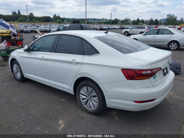 3VWN57BU3KM114913 Volkswagen Jetta 1.4t S