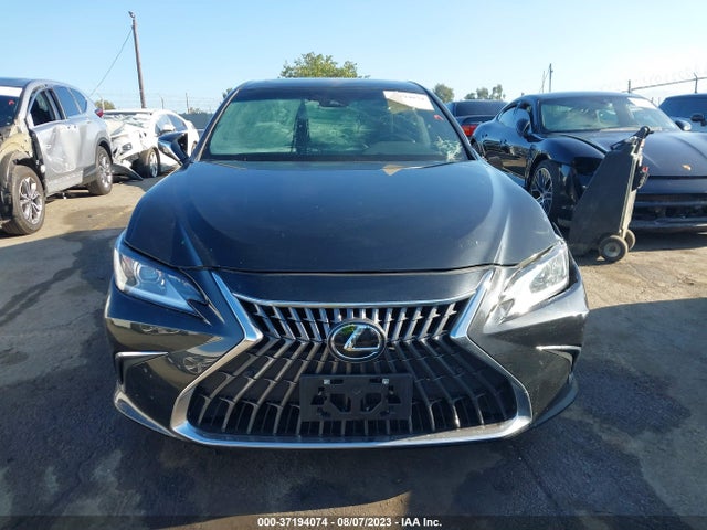 58ADZ1B17NU136777 Lexus Es Es 350