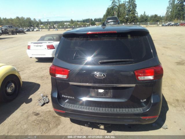 KNDMB5C1XH6221689 KIA SEDONA LX