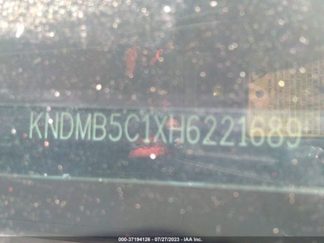 KNDMB5C1XH6221689 KIA SEDONA LX