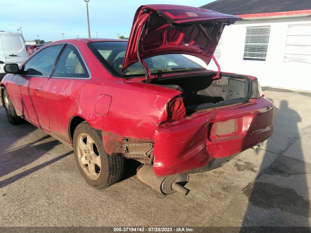 1998 HONDA ACCORD CPE EX VIN: 1HGCG2256WA000313