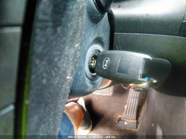 KNAFX4A85E5050711 KIA FORTE EX