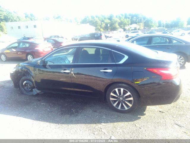 1N4AL3APXHC281183 Nissan Altima 2.5 Sv