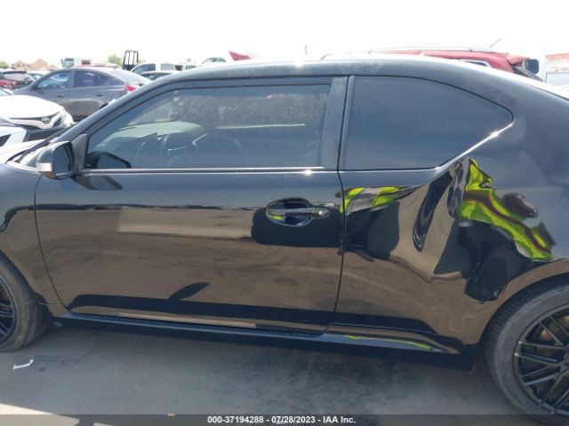 JTKJF5C72FJ011893 Scion TC
