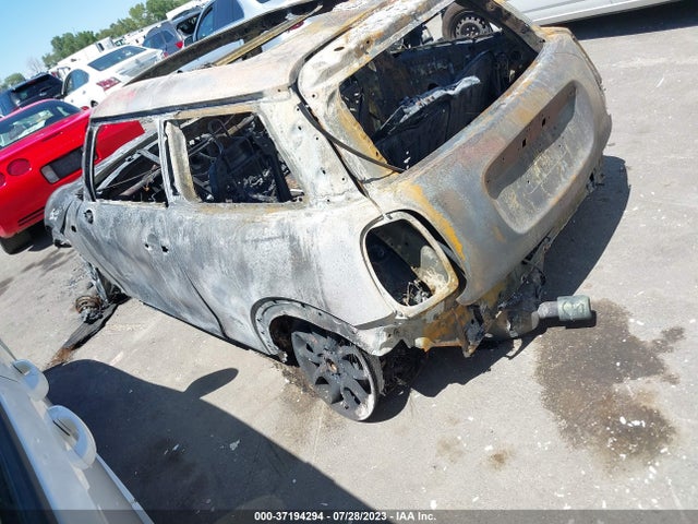 2015 MINI HARDTOP WMWXM5C55FT941424 Photo 2