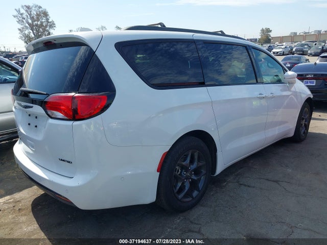 2C4RC1GG0JR358181 Chrysler Pacifica Limited