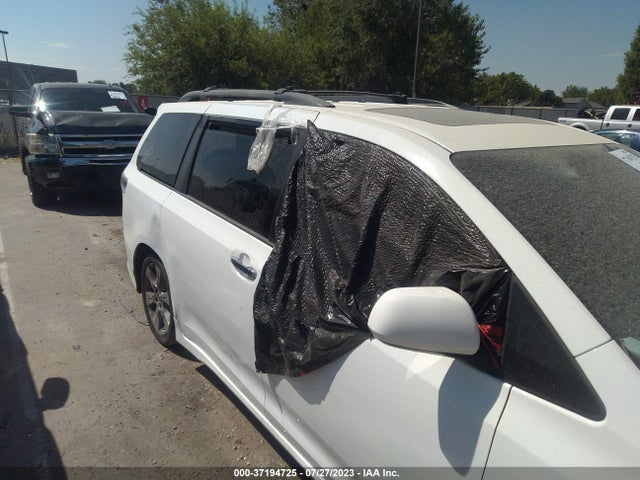 Toyota SIENNA SE 2014 5TDXK3DCXES463718 Image 11