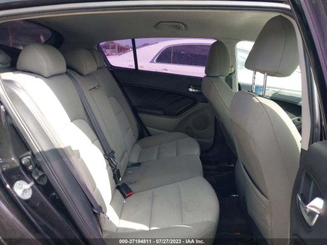 KNAFX5A81E5245243 KIA Forte 5-door Ex