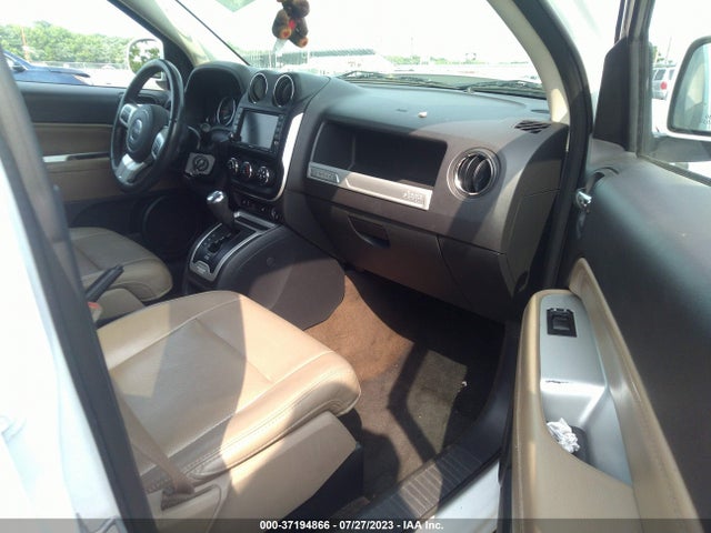 1C4NJDEB4GD559476 Jeep Compass High Altitude Edition