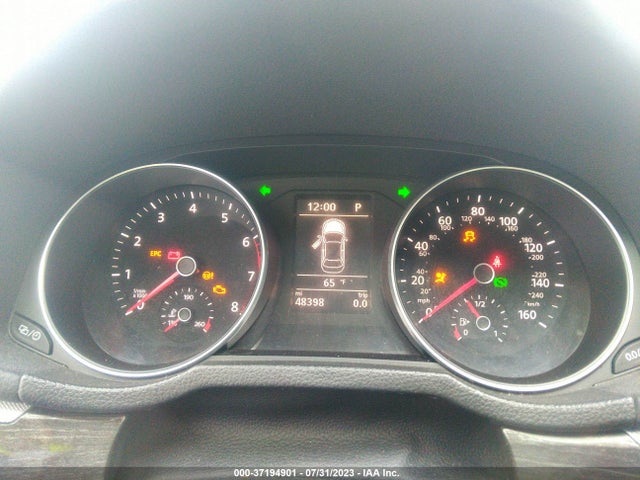 1VWBT7A33GC069482 Volkswagen Passat 1.8t Se