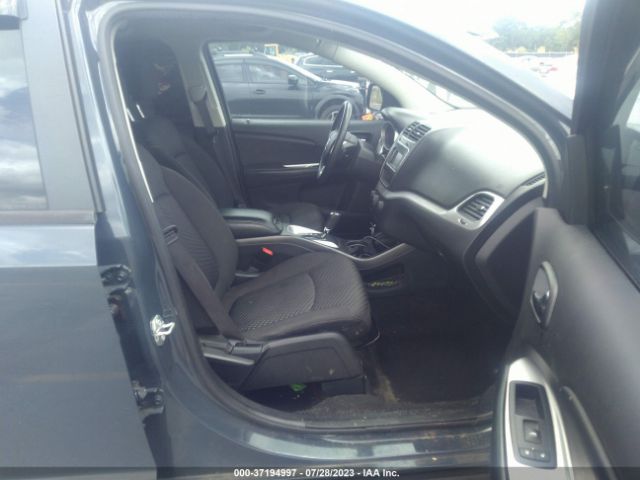 3C4PDCGG6HT566542 Dodge Journey Crossroad