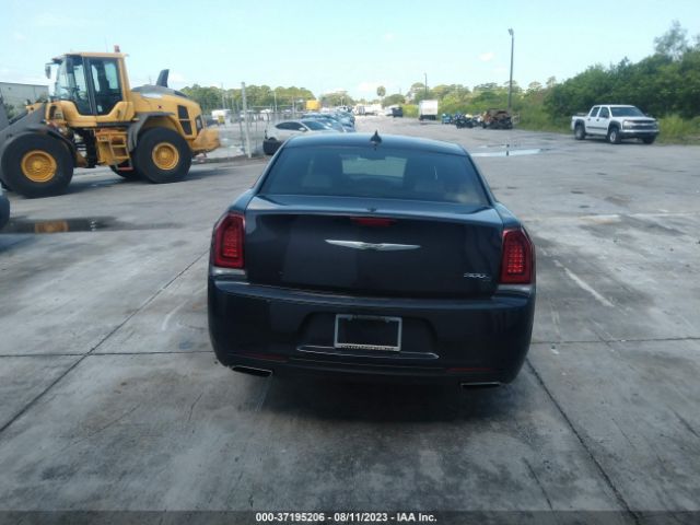 2C3CCABG9KH559585 Chrysler 300 300s