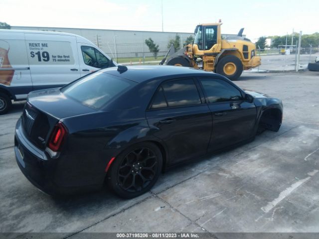 2C3CCABG9KH559585 Chrysler 300 300s
