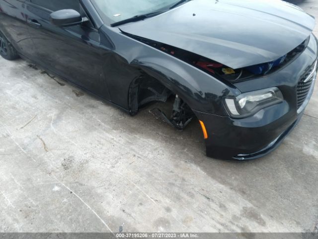 2C3CCABG9KH559585 Chrysler 300 300s