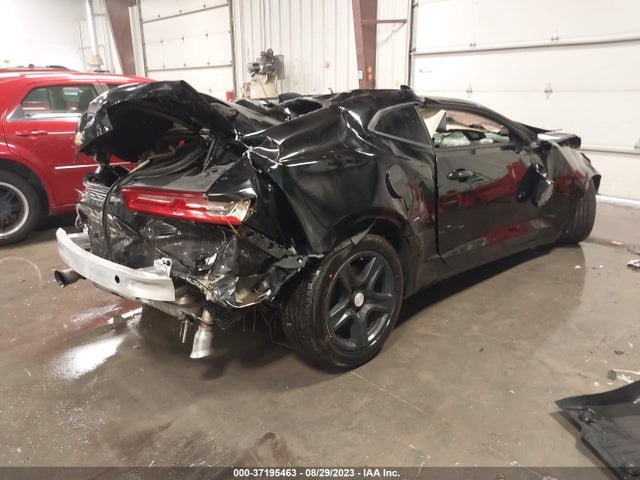 Chevrolet Camaro 1lt 2017 1G1FB1RS7H0205303 Image 4