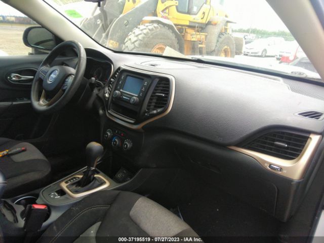 1C4PJLAB2EW179000 Jeep Cherokee Sport