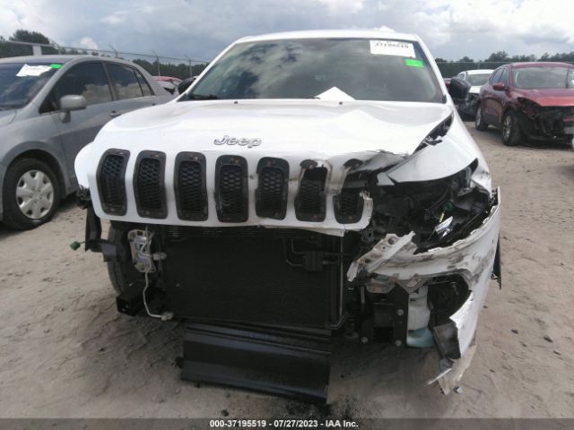 1C4PJLAB2EW179000 Jeep Cherokee Sport