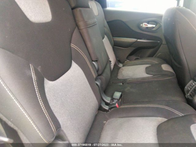 1C4PJLAB2EW179000 Jeep Cherokee Sport
