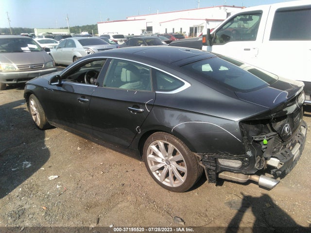 WAUANCF58JA022654 Audi A5 2.0t Premium