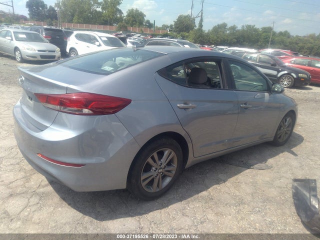 Hyundai ELANTRA SE 2017 5NPD84LF5HH130954 Image 4