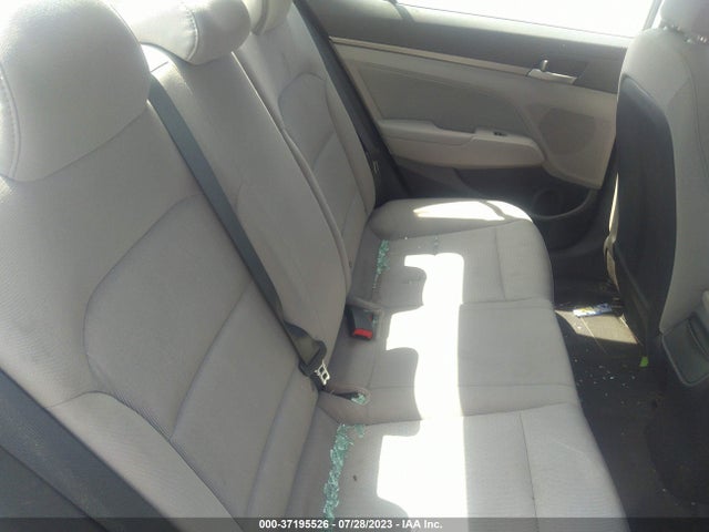 Hyundai ELANTRA SE 2017 5NPD84LF5HH130954 Image 8